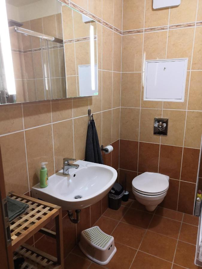 Sunny Loft Kecskemet Apartment ภายนอก รูปภาพ
